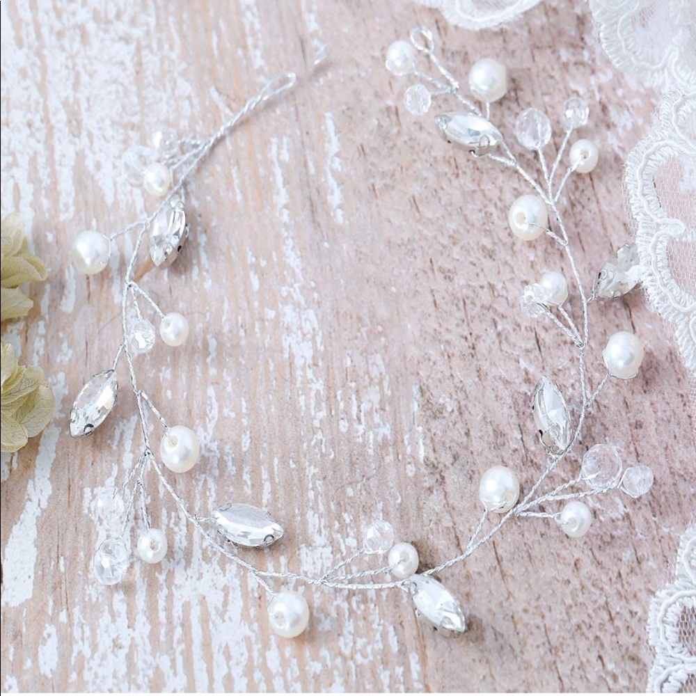 Pearl/Diamond Wedding Hair Vine Bridal Hairpiece